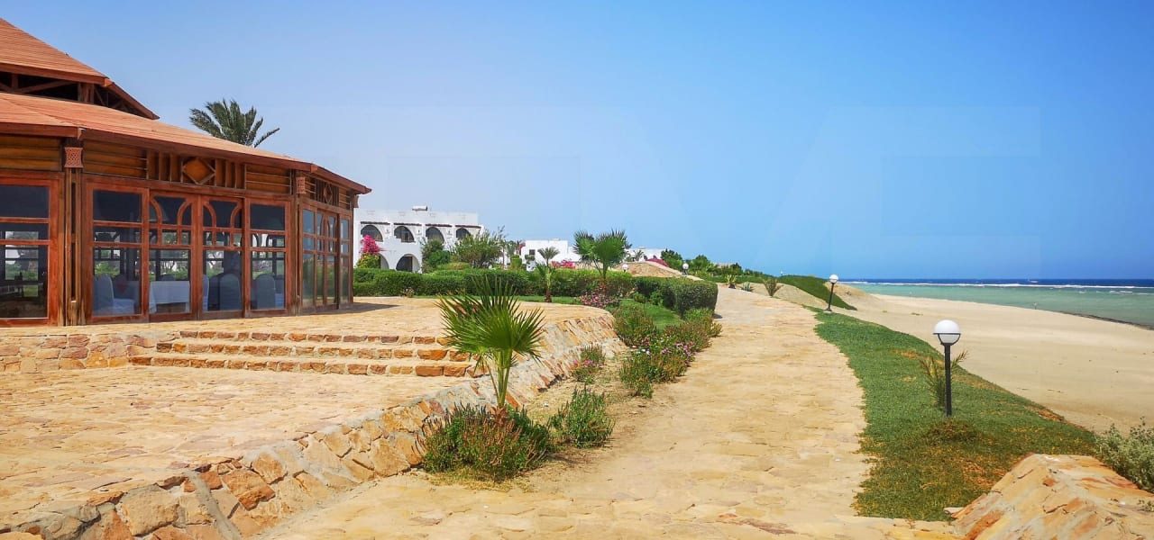 Strand Three Corners Equinox Beach Resort