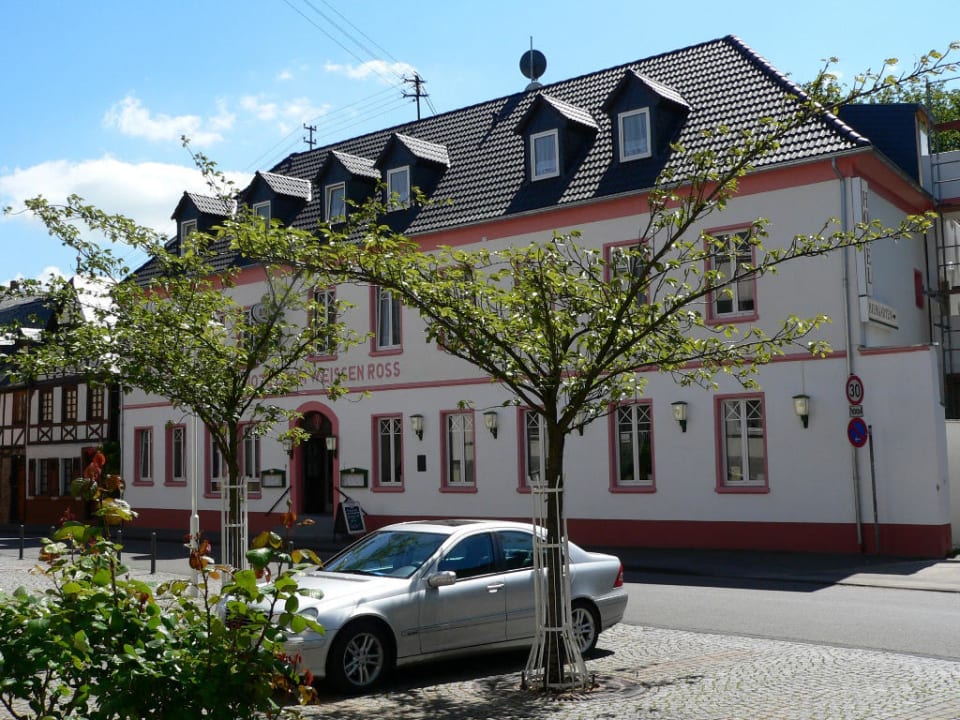 Außenansicht Hotel Weißes Roß