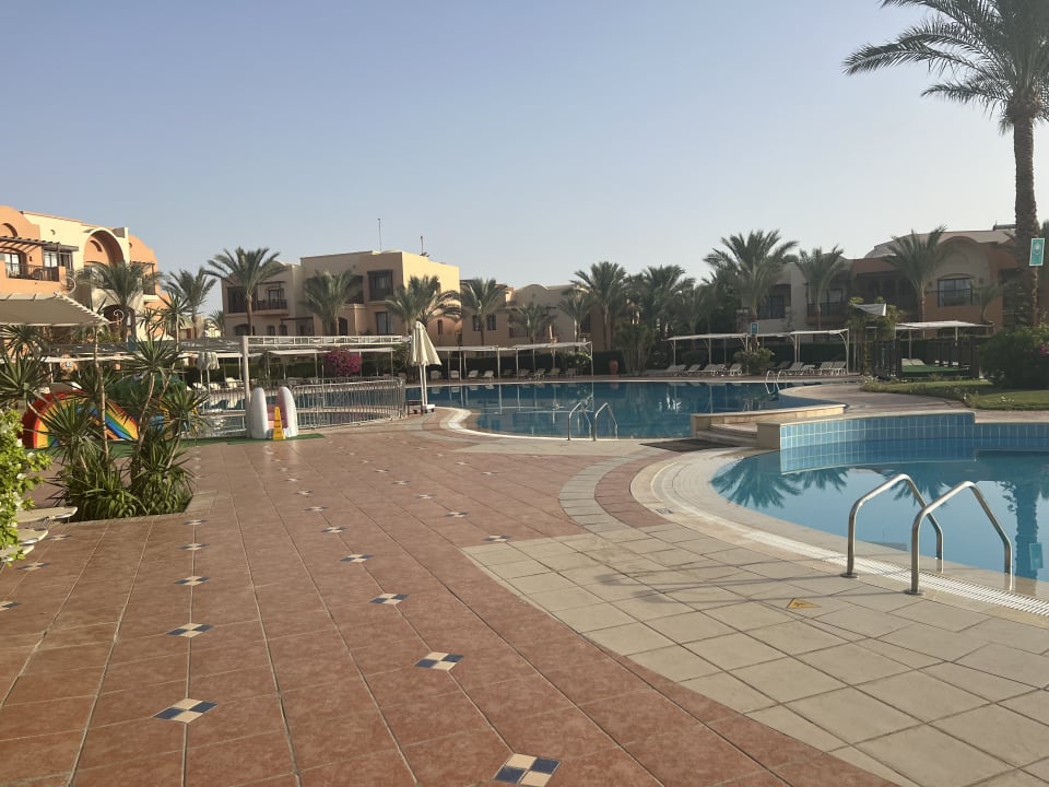 Pool Jaz Makadi Saraya Resort
