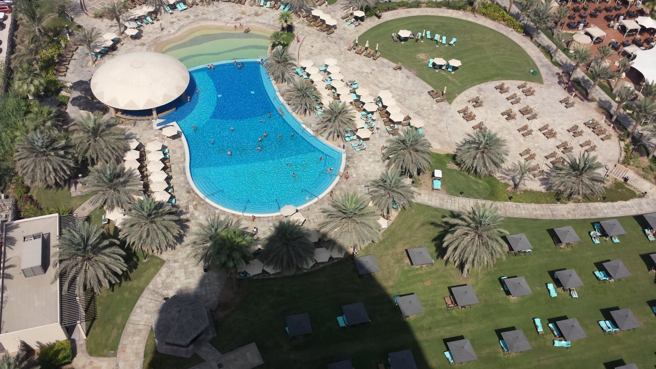 Ausblick 15. Stock Royal Tower Le Royal Méridien Beach Resort & Spa Dubai