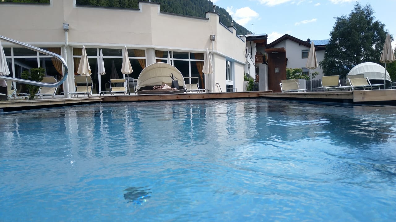 Pool Alphotel Tyrol