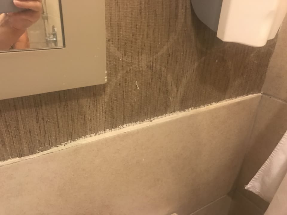 Zimmer Well Palace Side