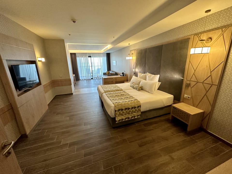 Zimmer Secrets Sunny Beach Resort & Spa