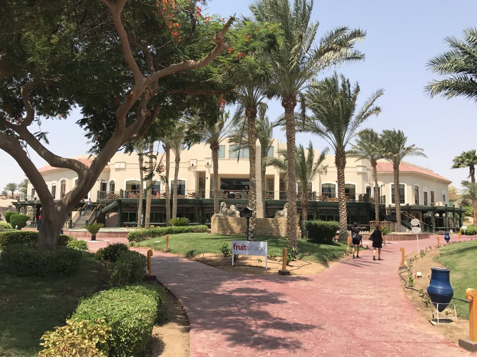 Außenansicht Parrotel Beach Resort