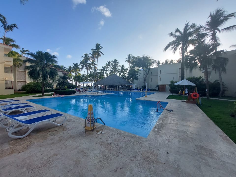 Pool Hotel Viva Dominicus Beach by Wyndham - All Inclusive Resort