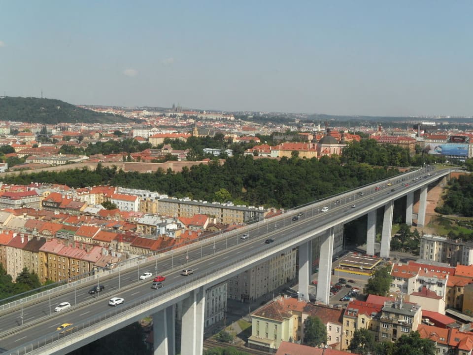 Zimmerausblick aus der 17. Etage Grand Hotel Prague Towers