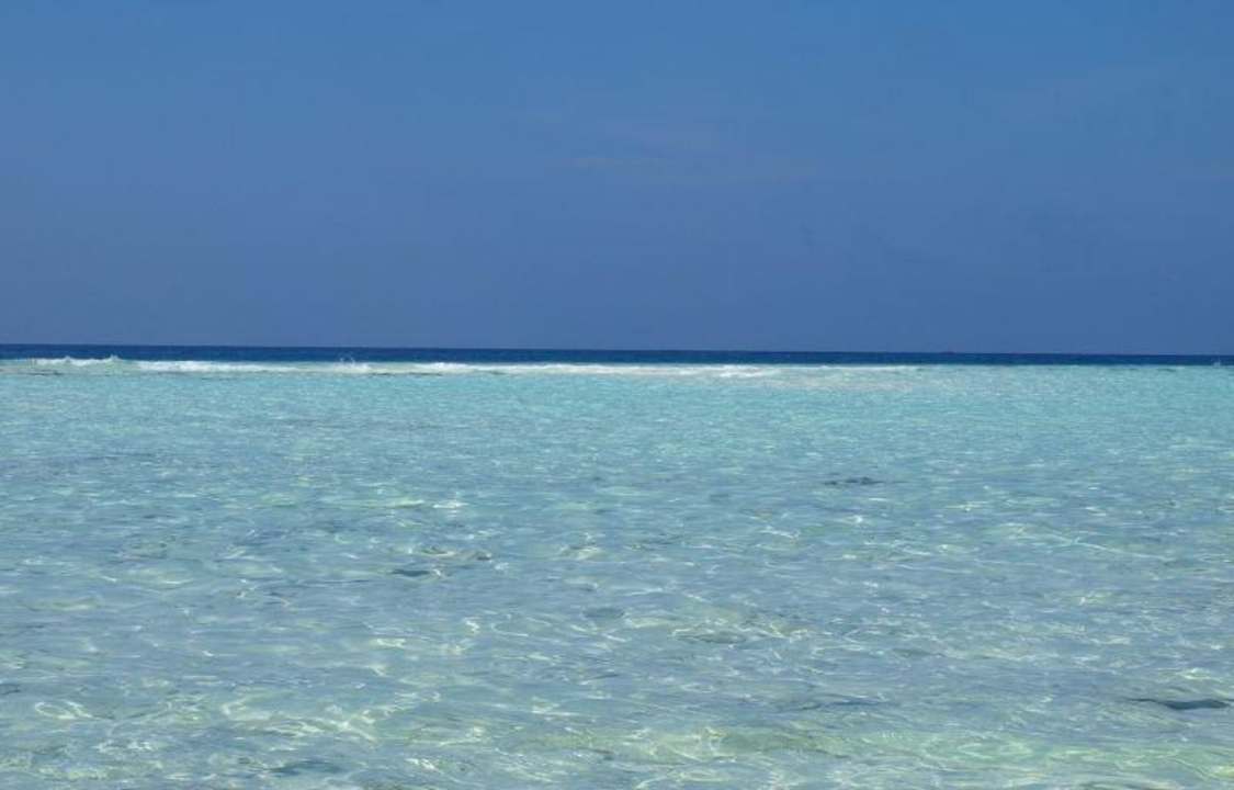 Plaża Guesthouse Dacha Maldives