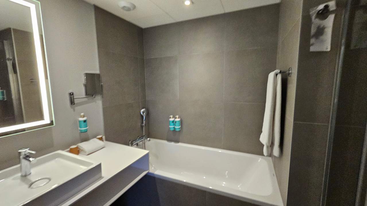 Zimmer Novotel Suites Colmar Centre
