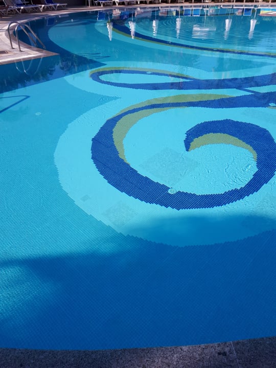 Pool Calimera Hane Garden