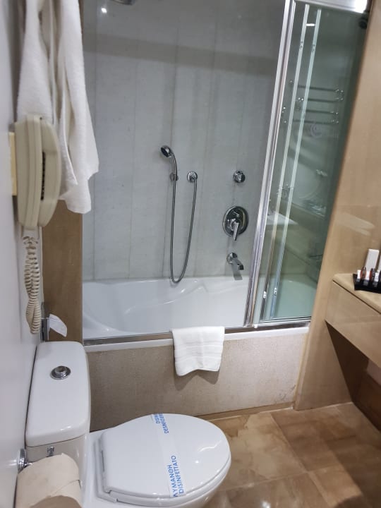 Zimmer The Bristol Hotel