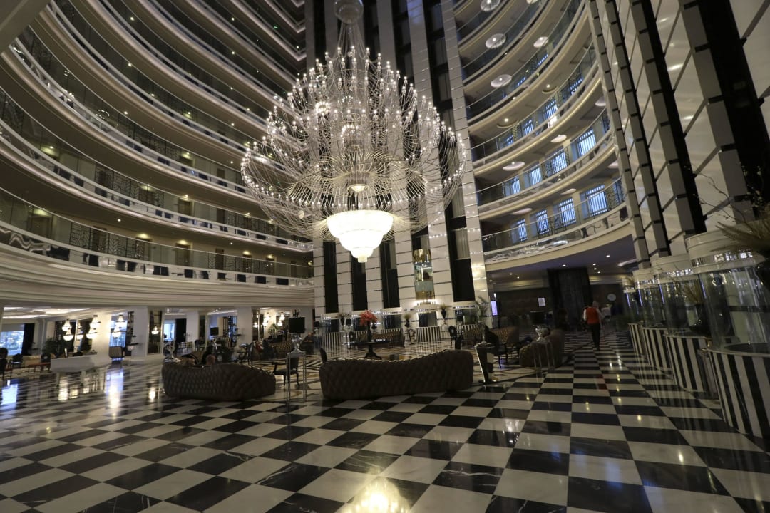 Lobby Hotel Delphin Imperial