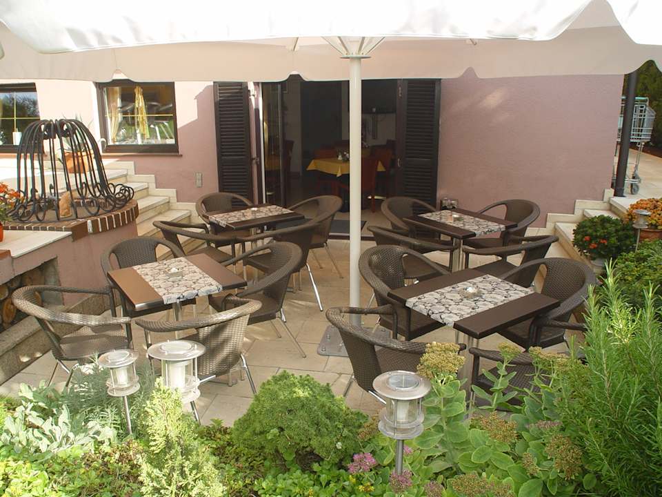 Gartenanlage Pension Ribisch