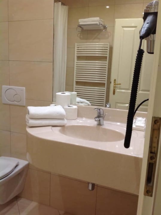 Umywalka Hotel Angelis