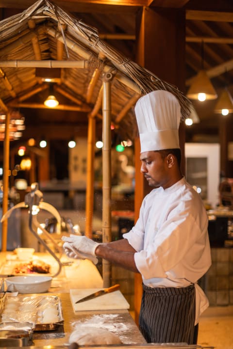 Gastro Canareef Resort Maldives