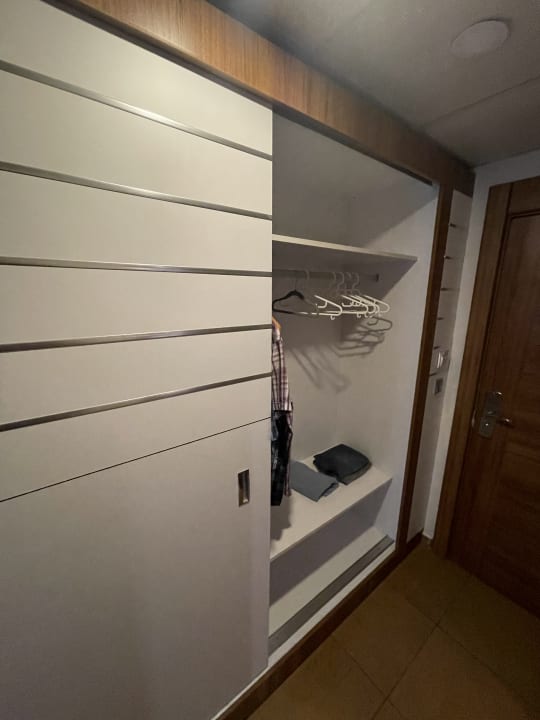 Zimmer Jasmin Beach Hotel