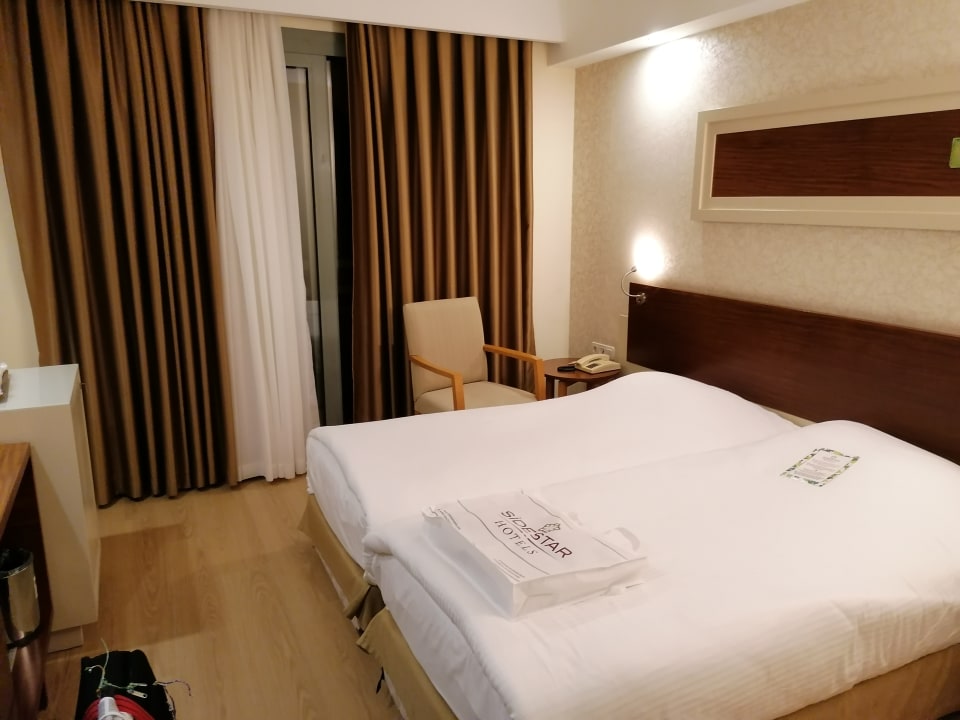 Zimmer Side Star Beach