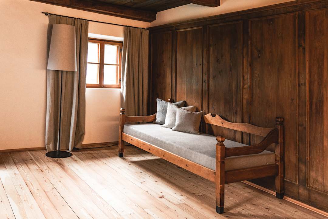 Zimmer Ansitz Heufler by Norbert Niederkofler