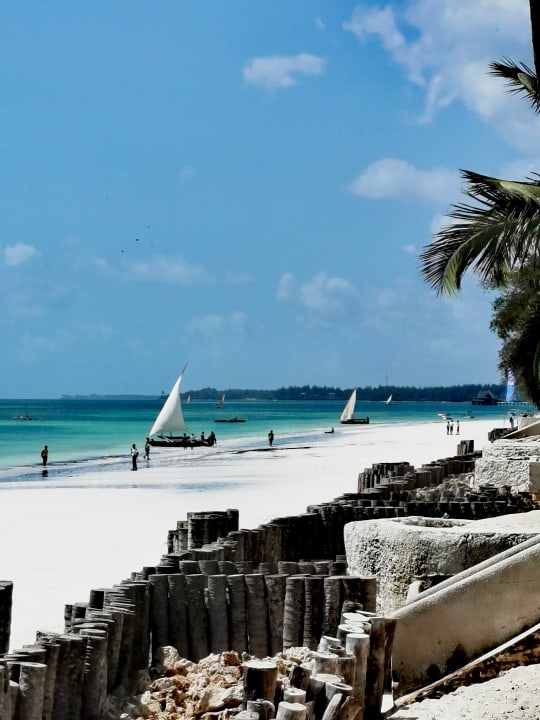 Strand Sultan Sands Island Resort & Spa