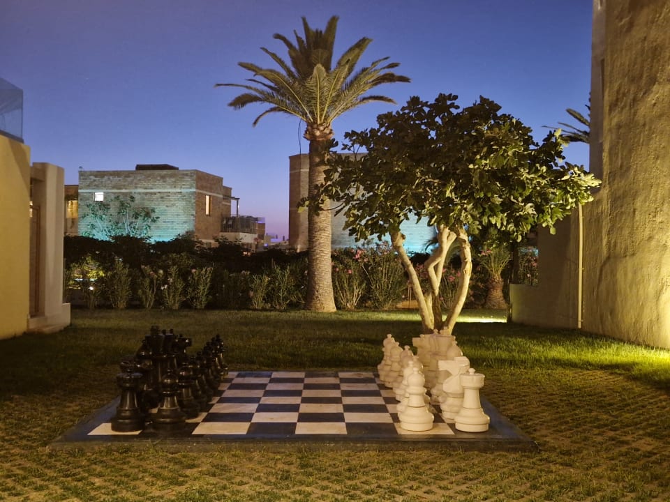 Gartenanlage Anissa Beach & Village