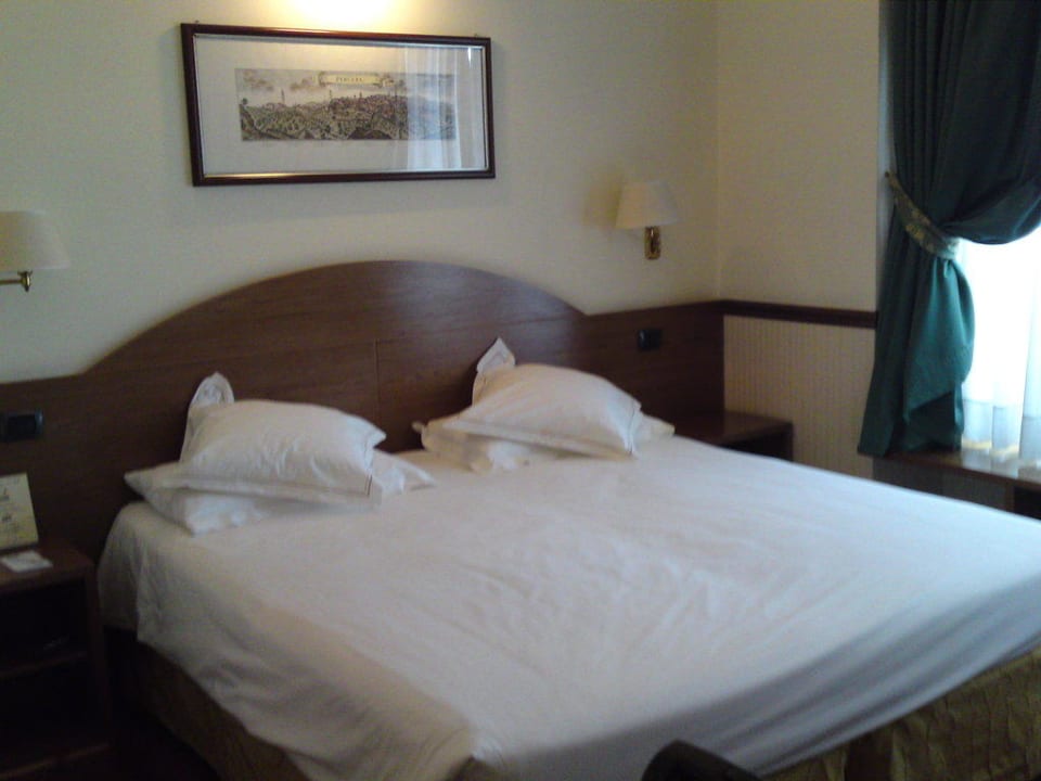 Bett Hotel Cristoforo Colombo
