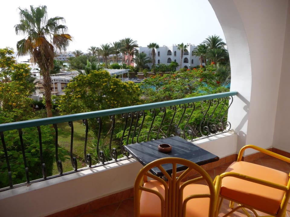 Zimmerausblick Block A Außenseite Arabia Azur Resort