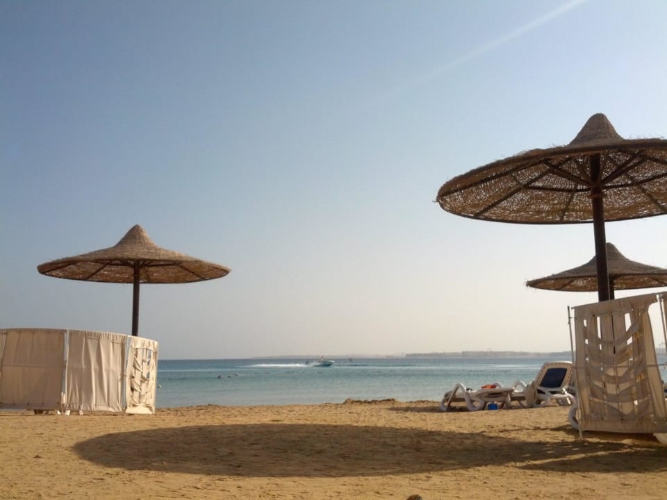 Schöner Sandstrand Old Palace Resort Sahl Hasheesh