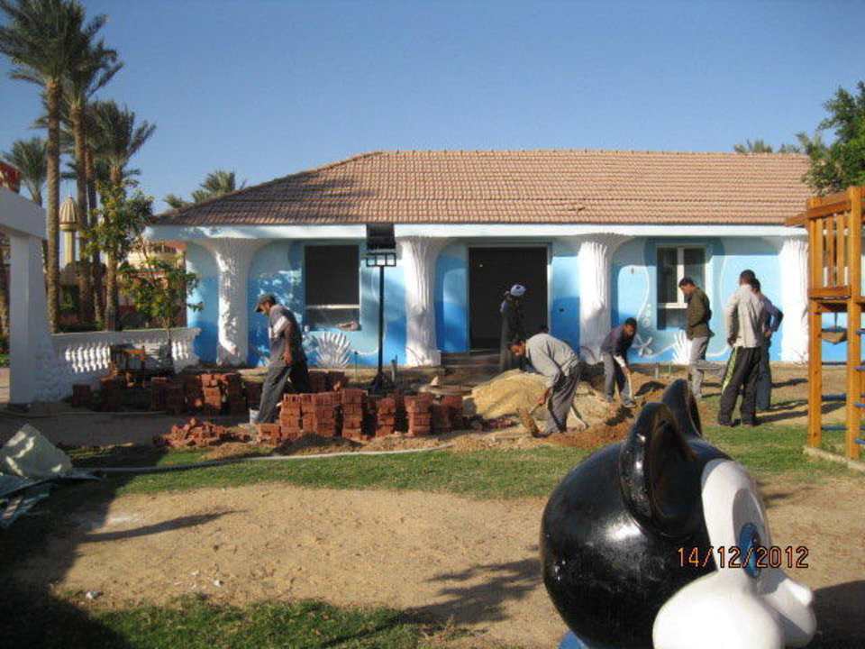 Renovierung am Kids-Club Pickalbatros Alf Leila Wa Leila Resort - Neverland Hurghada