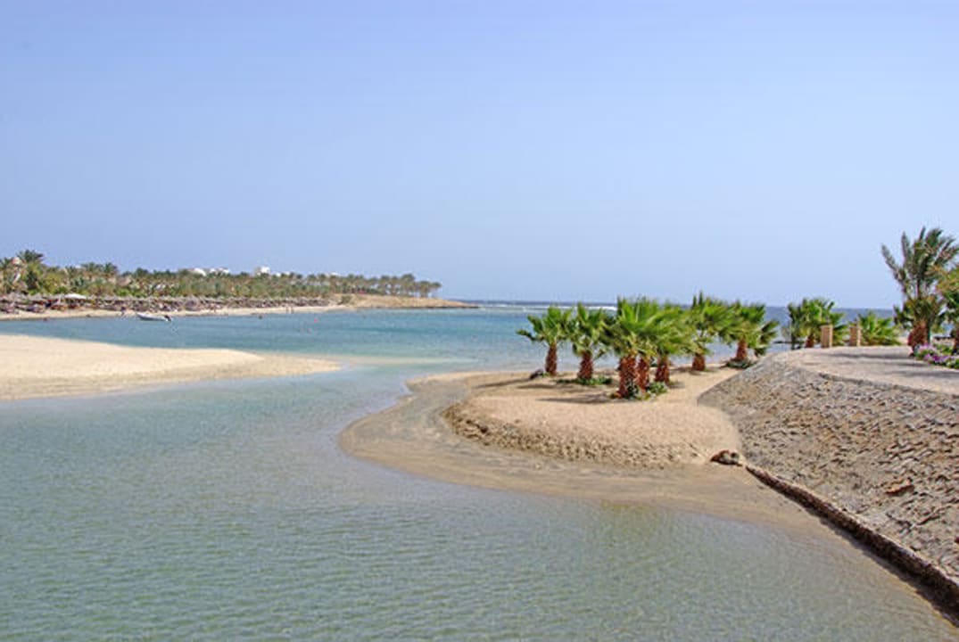 Strand von Brücke Brayka Bay Resort