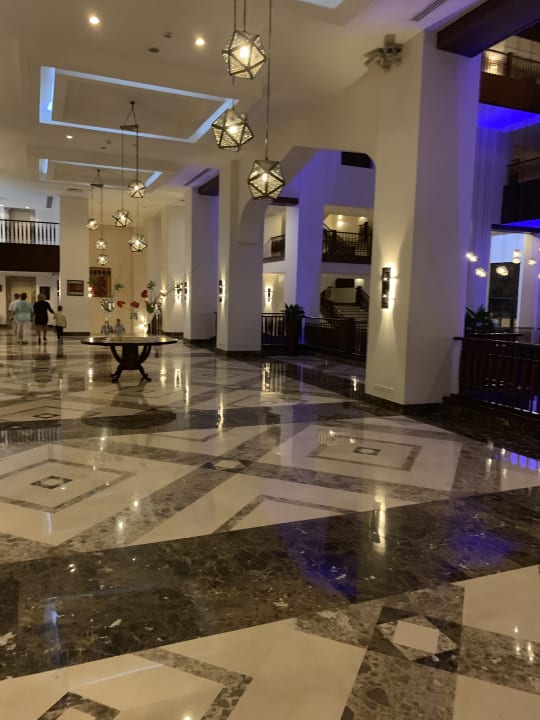 Lobby Steigenberger Aqua Magic