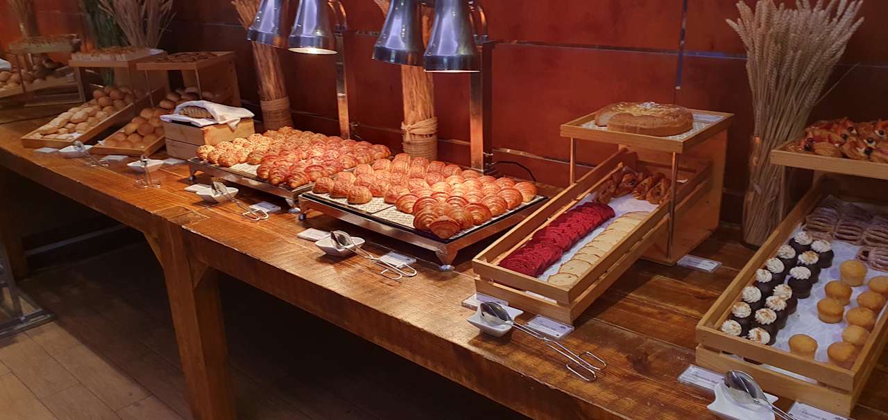 Gastro Shangri-La Al Husn Resort & Spa