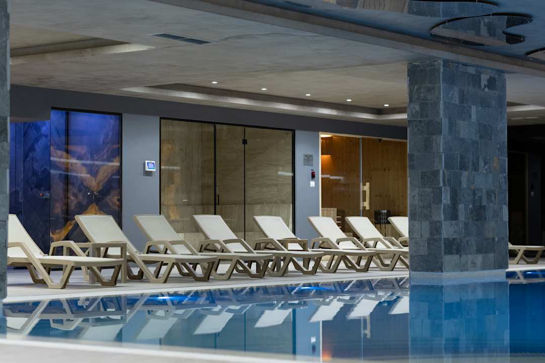 Pool Grand Blue Fafa Resort & Spa