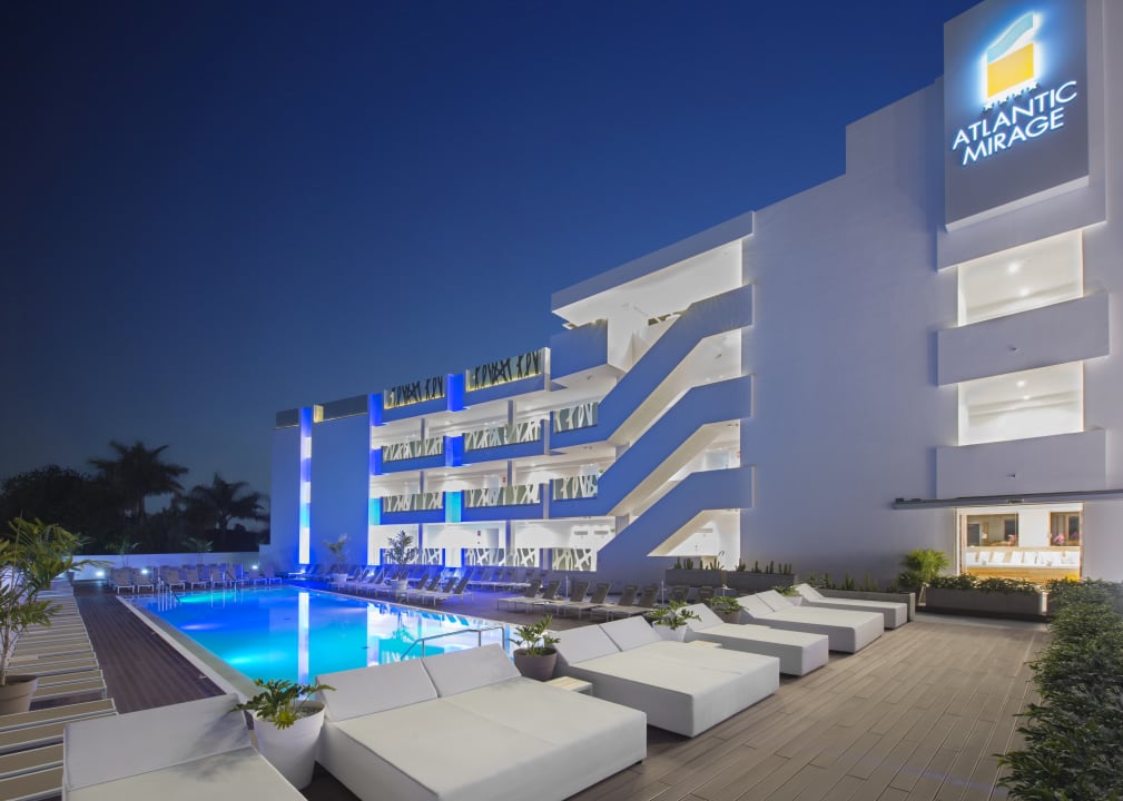 Pool Atlantic Mirage Suites & Spa - Adults only