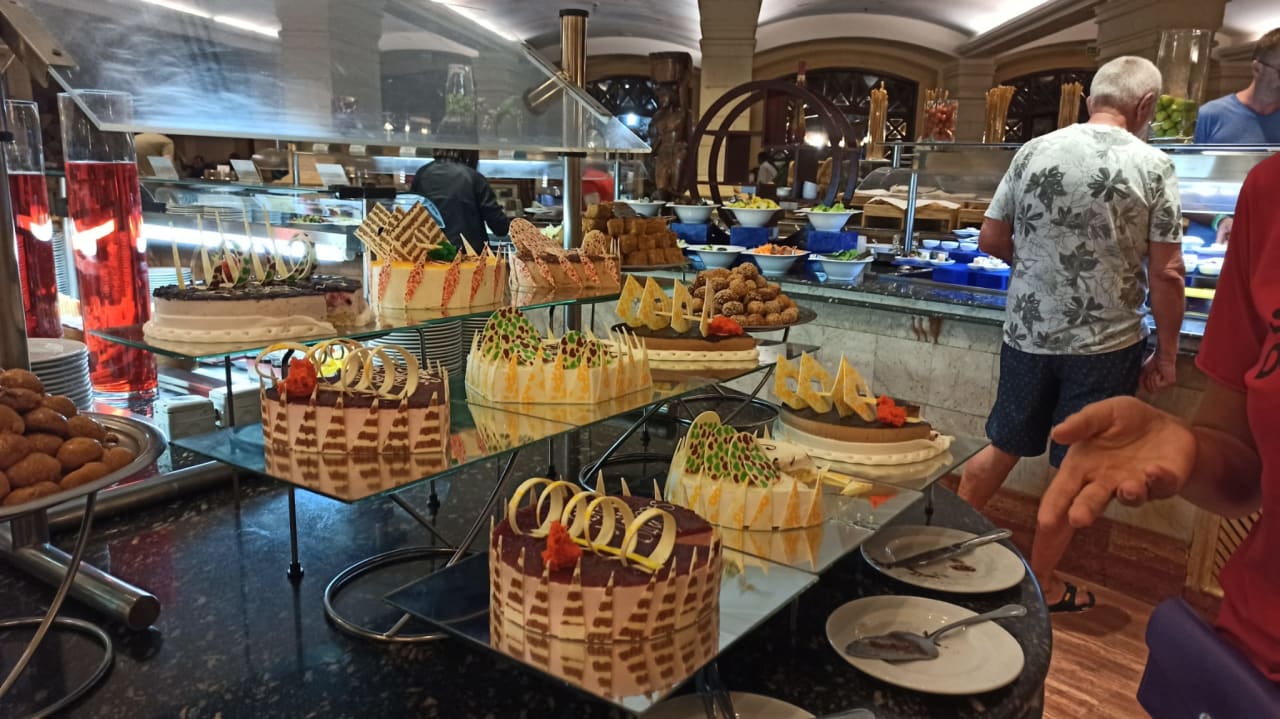 Gastro Palm Royale Resort - Soma Bay