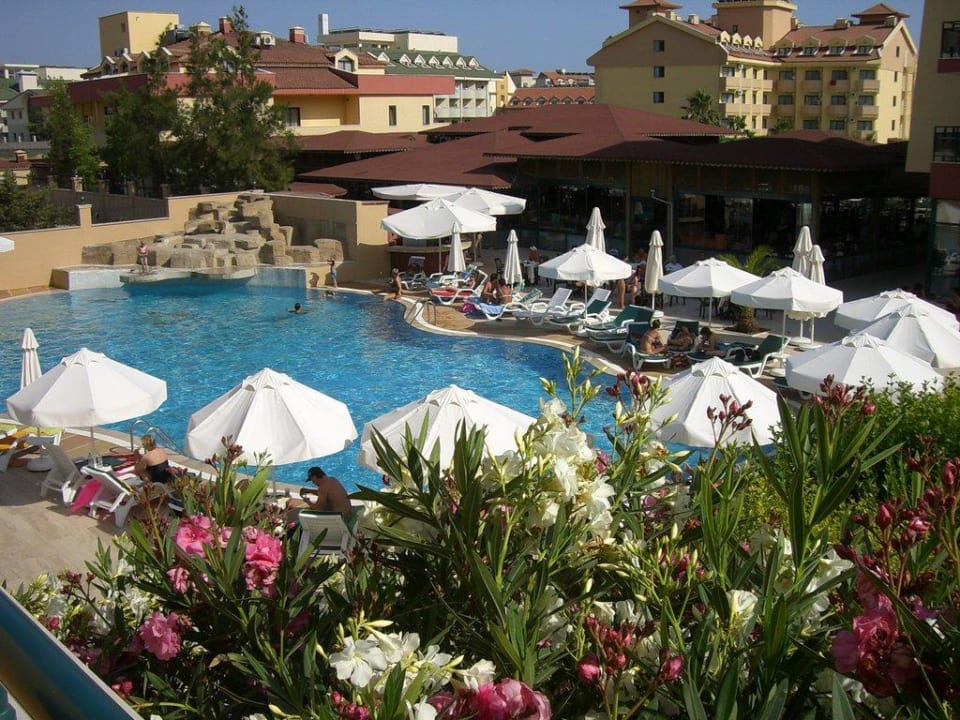 Pool Grand Seker Hotel