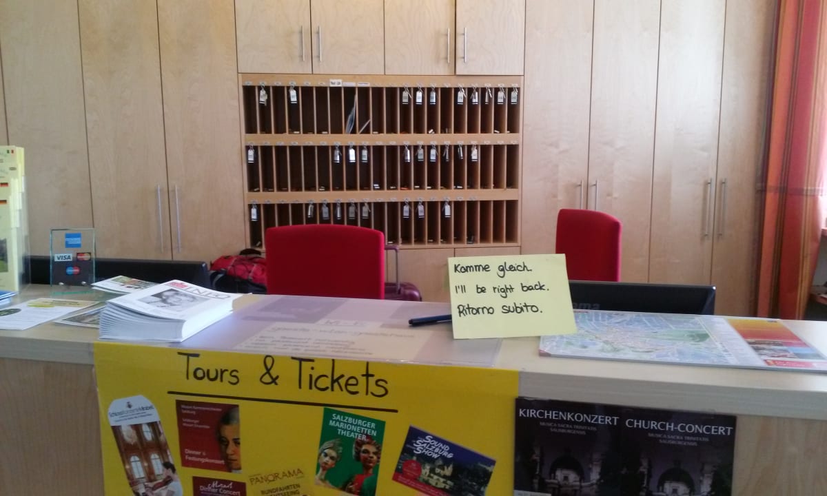 Lobby Gästehaus im Priesterseminar Salzburg