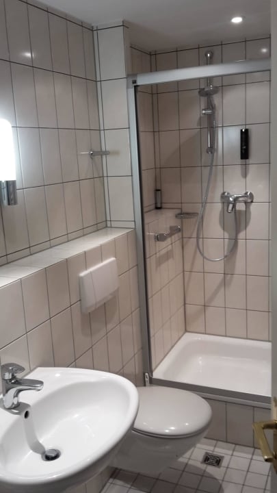 Bad Hotel Zum Schiff