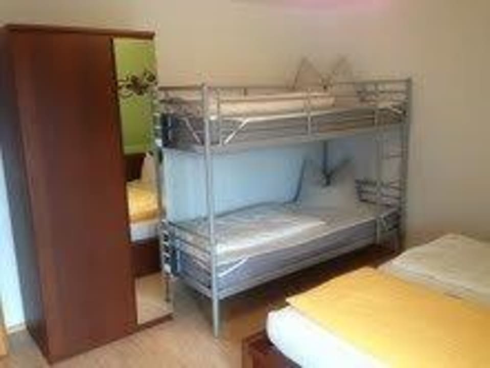 Hochbett Zimmer  Ruster Drachennest