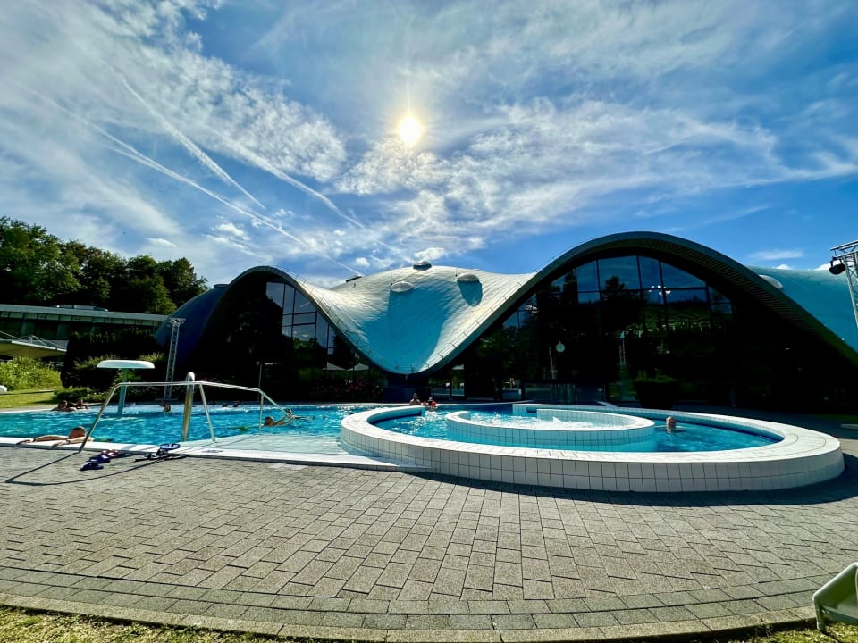 Pool Hotel an der Therme Bad Orb