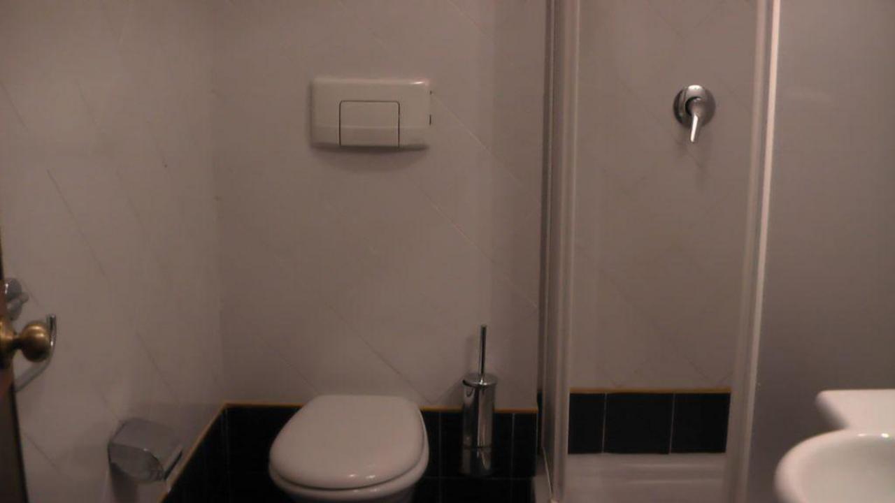 Badezimmer Hotel Albergo Macerina