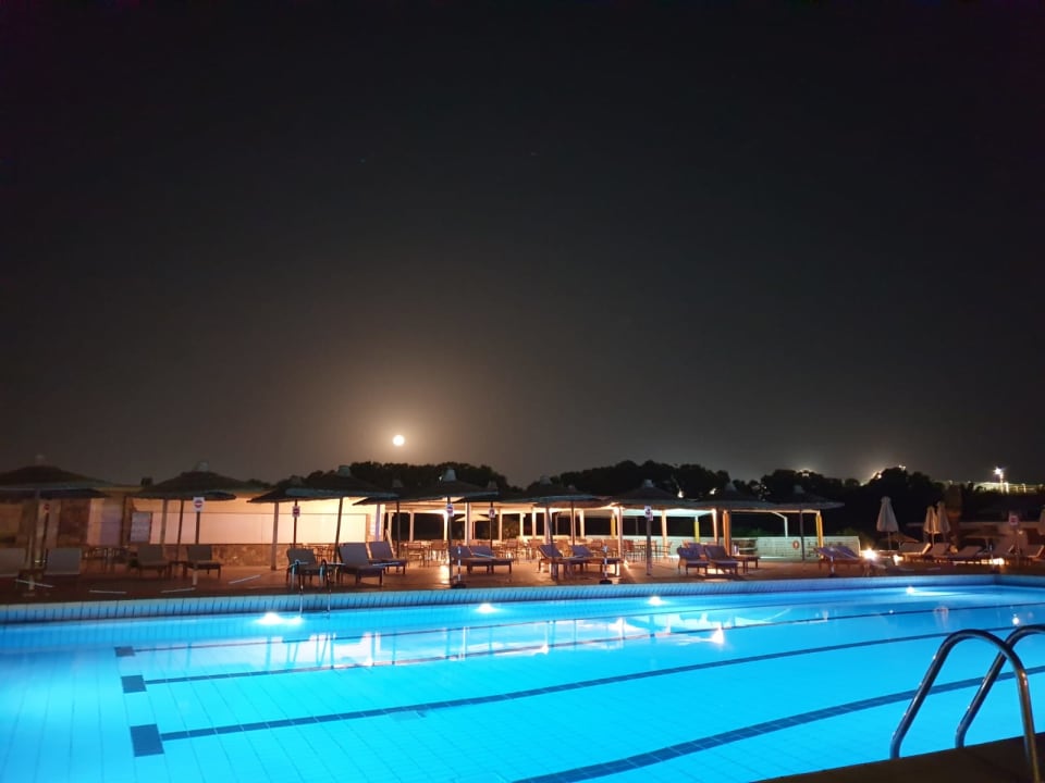 Pool Civitel Creta Beach