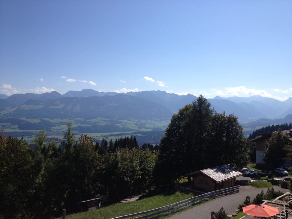 Ausblick Familotel Allgäuer Berghof