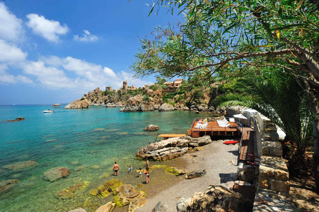 Strand Le Calette Garden & Bay