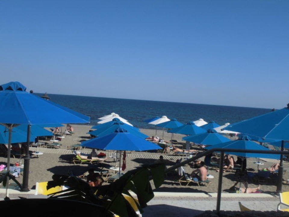 Blick von der Beachbar auf dem Strand Olympos Beach Hotel