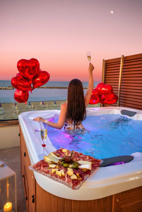 Zimmer You & Me Beach Hotel