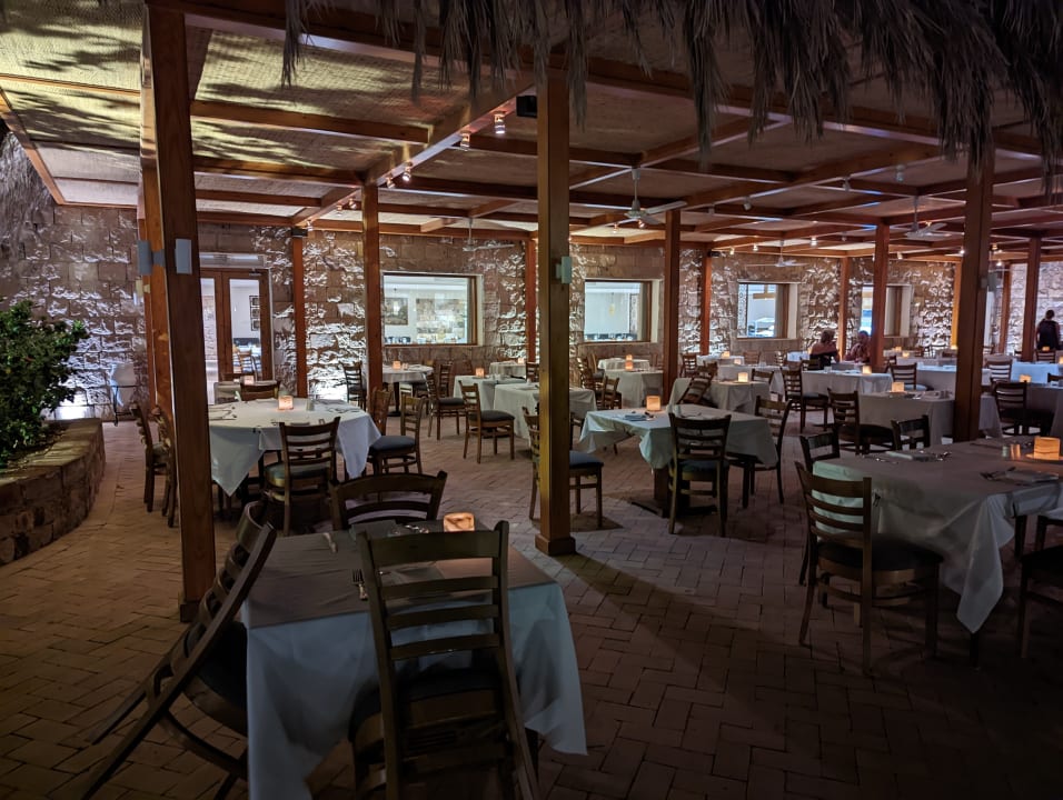 Gastro Fort Arabesque Resort, Spa & Villas