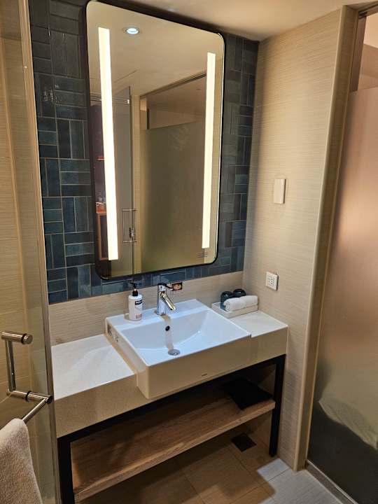 Zimmer Hotel Holiday Inn East Taipei