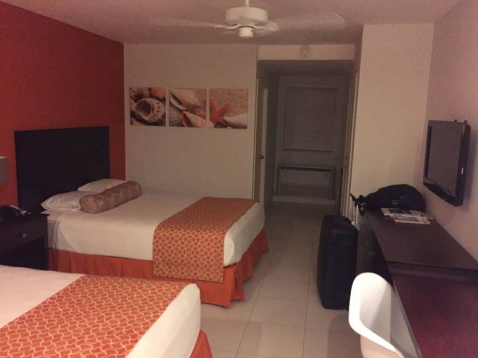 Betten Talk of the Town Hotel & Beach Club