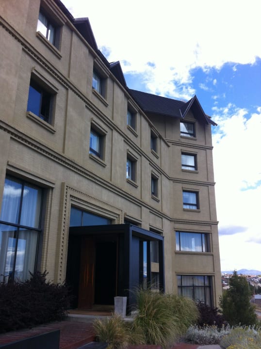 Außenansicht - vorne Hotel Esplendor Calafate