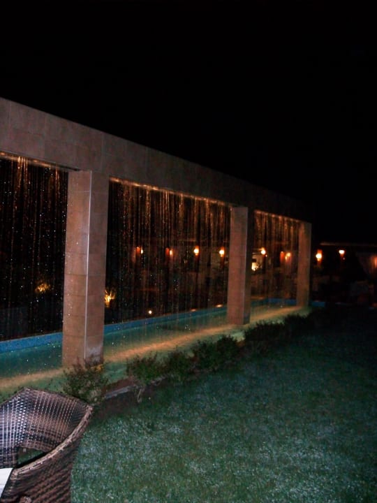 Lautes Rauschen im Hintergrund alltoura Club Hotel Poseidon Palace