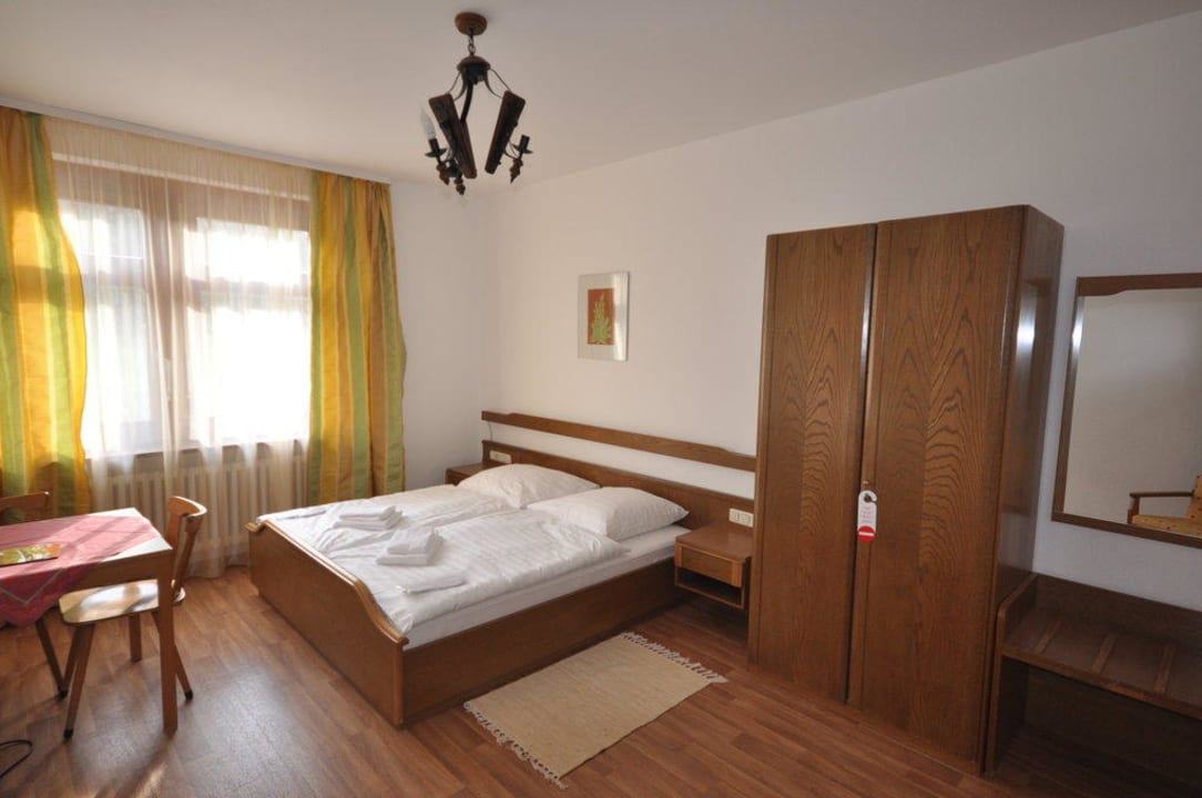 DZ Hotel & Hostel Drei Bären